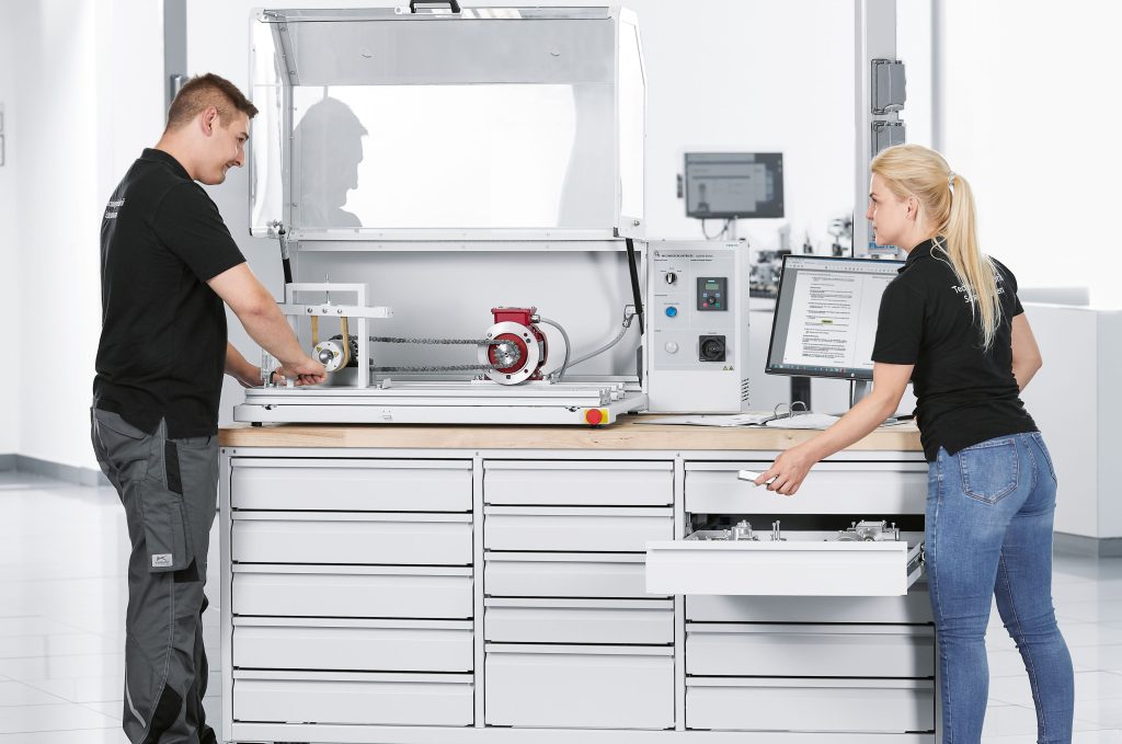 Lavorazione CNC e manutenzioni meccaniche